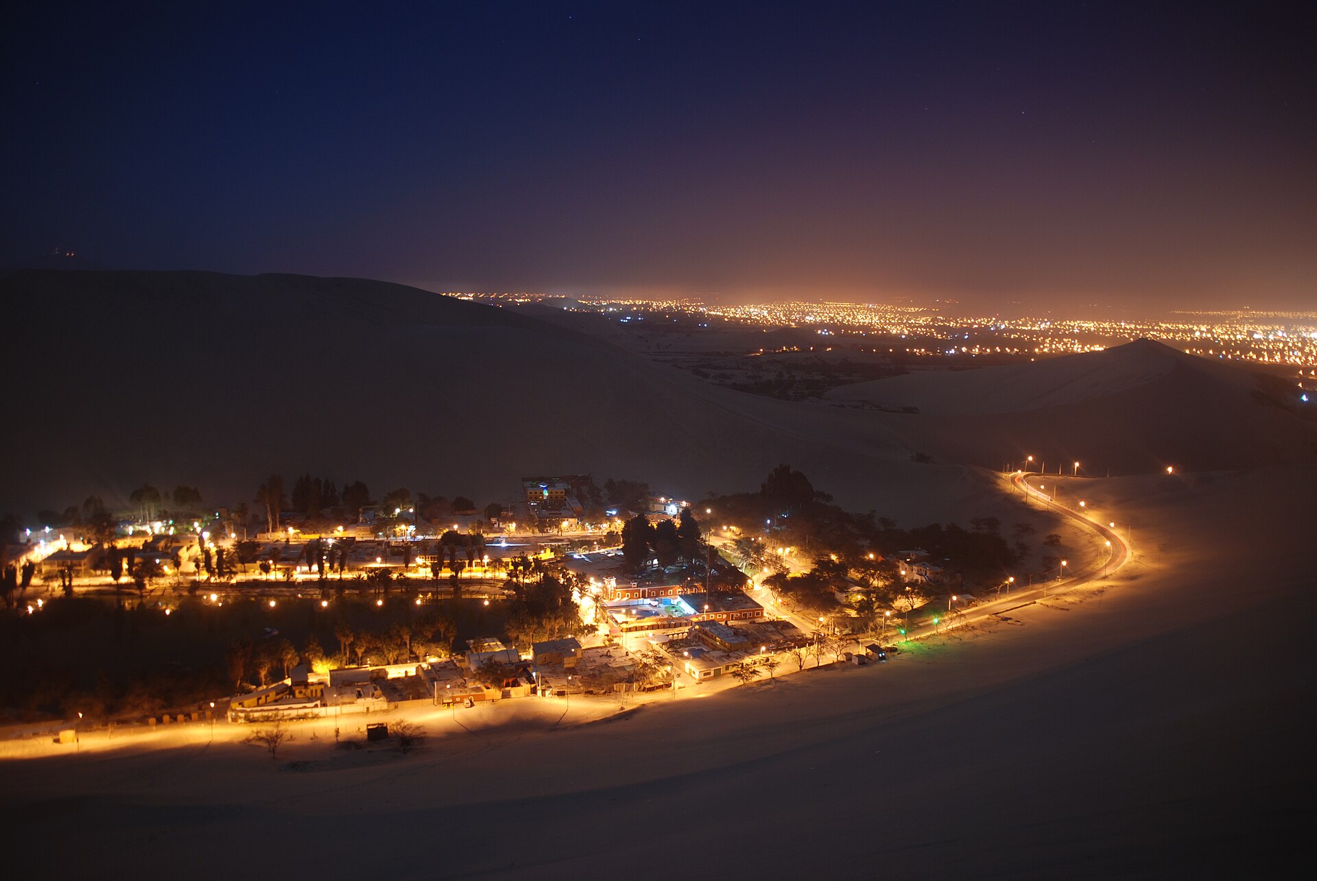 Oasis de Huacachina, Ica, Perú